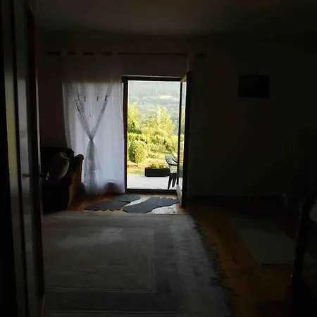 Cheerful House With Outdoor Fireplace 펜션 Osenjace